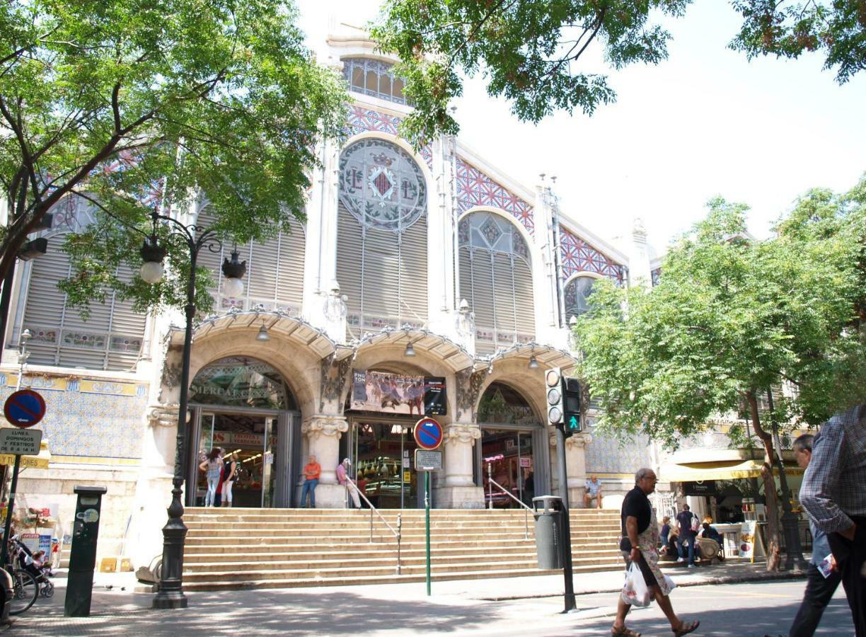 ApartUP Central Market II Valencia Bagian luar foto